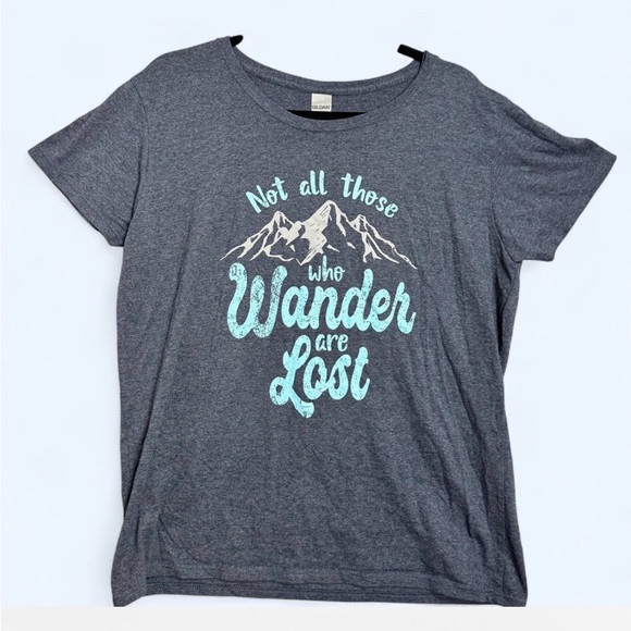 Gildan Tops - XL Tee Not All Those Who Wander Are Lost Mountain‎ Graphic Gorpcore Outdoor Hike